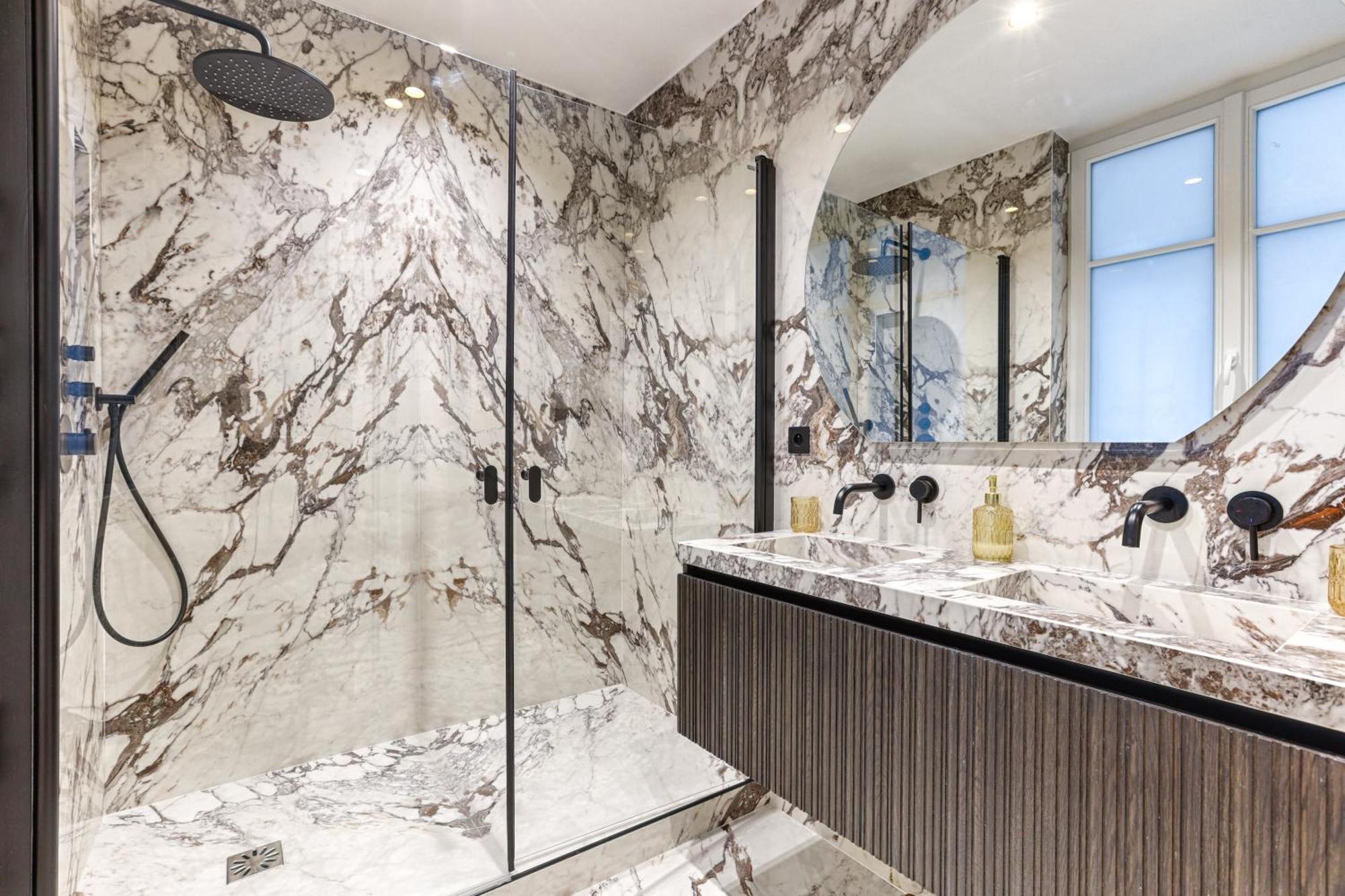 Elegant Luxury Apartment For 6 On Champs-Elysees Paris Dış mekan fotoğraf